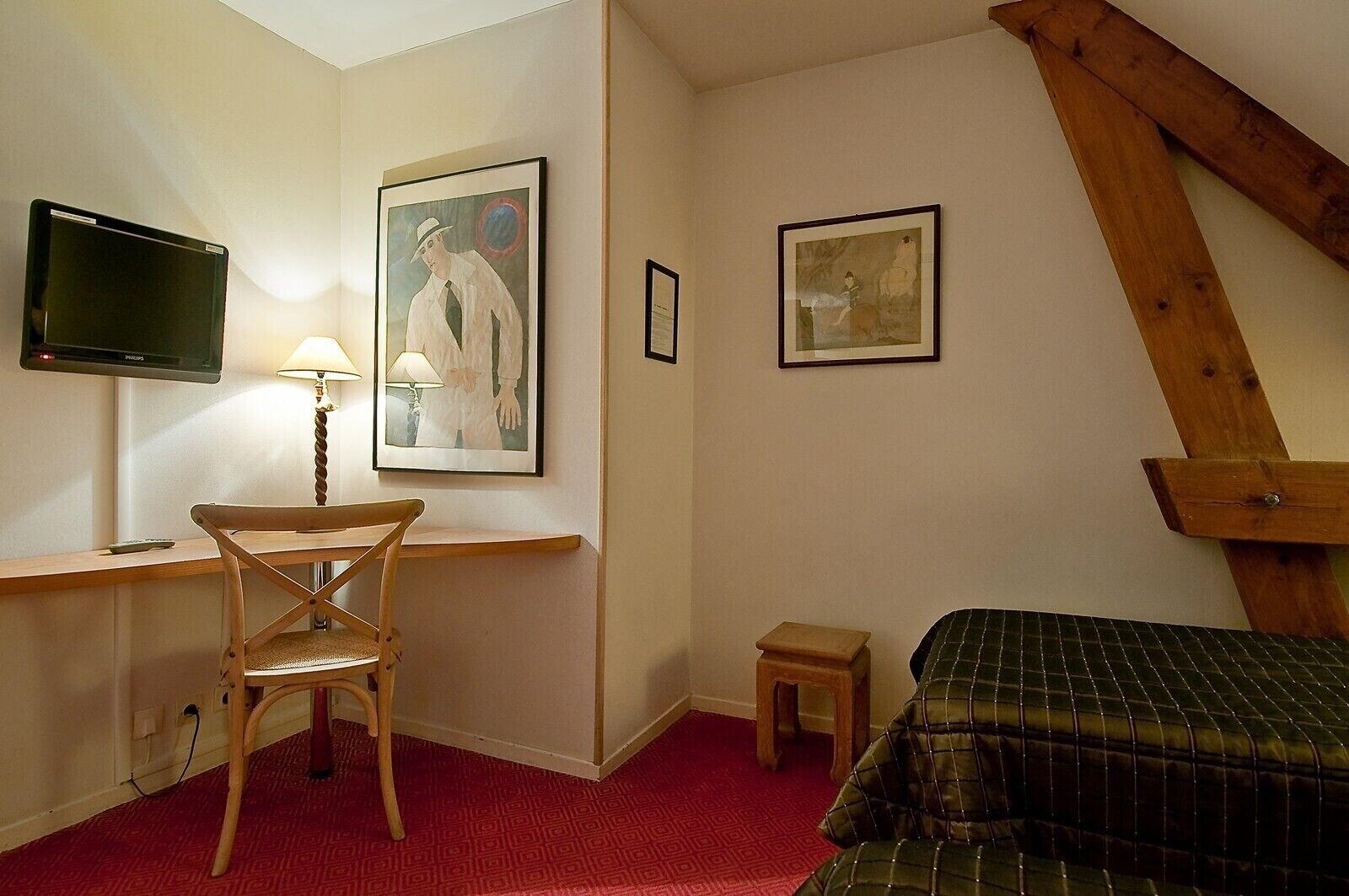 Vlh Montparnasse Eiffel Parigi